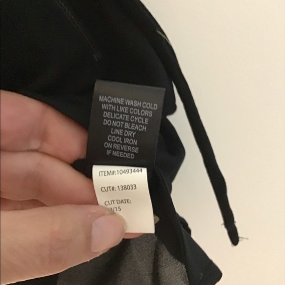 Torrid zipper top size 1 - Picture 4 of 6